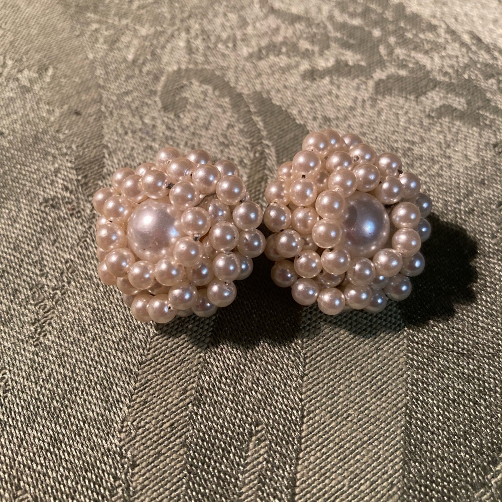 Vintage Clip On Earrings